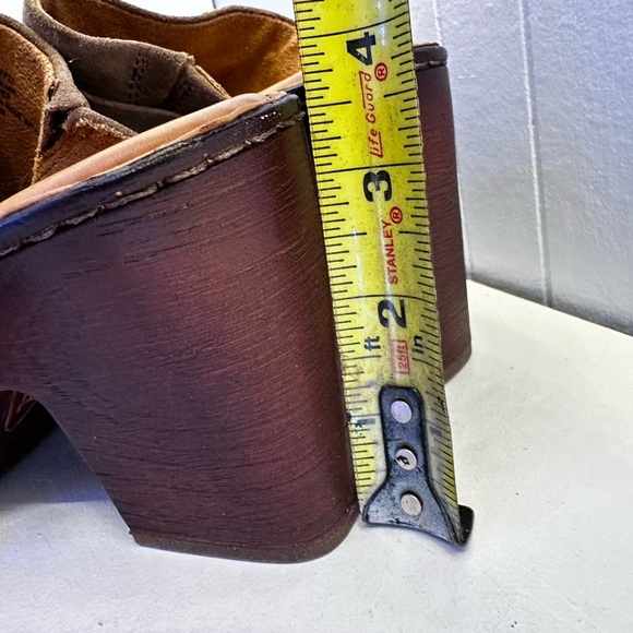 Born BR0036217 Suede Clogs Mules Heels Brown Buckle Size 8M Comfort NEW WITH TAG - Picture 9 of 10